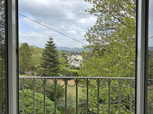 Photo 7- click for photo gallery